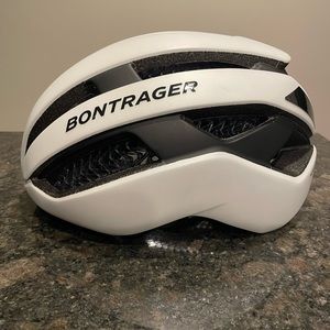 Bontrager Circuit WaveCel Road Bike Helmet LARGE